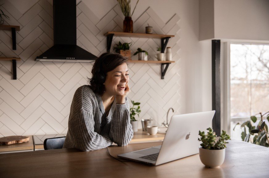 If you're unsure whether you're experiencing signs of emotional distress, a therapy self-assessment can help clarify your needs. Online mental health support provides flexibility, making it easier to explore teletherapy options from the comfort of your home. Booking a virtual psychiatry appointment with a licensed mental health provider is a convenient and effective first step toward healing. Are you wondering,