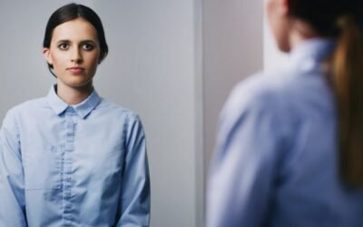 Bipolar Disorder: Complete Guide to Symptoms, Treatment, and Solutions